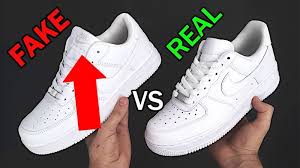 Distinguish between real and fake sneakers