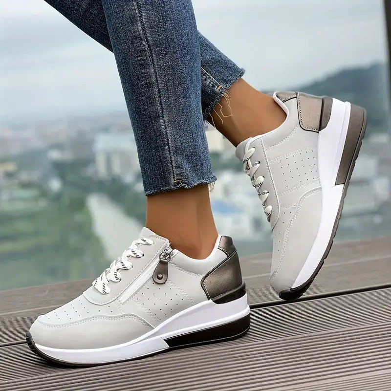 🔥Best Seller-Last Day Sale 60% OFF🔥Plus Size Women's Versatile Low Top Fashion Sneakers